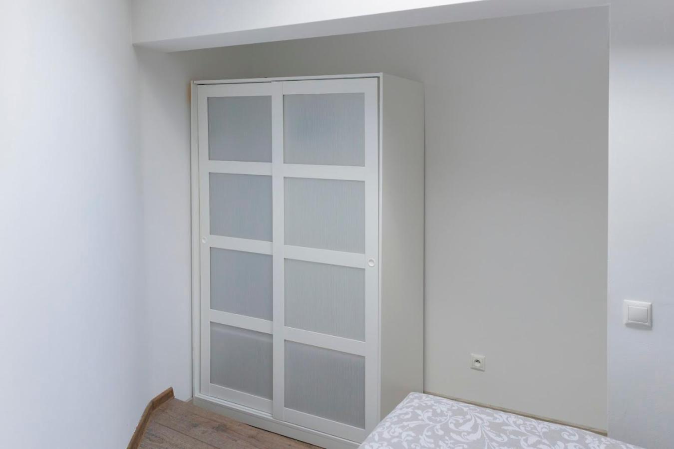 Vip Apartment In Old Town With Free Parking Bratislava Extérieur photo